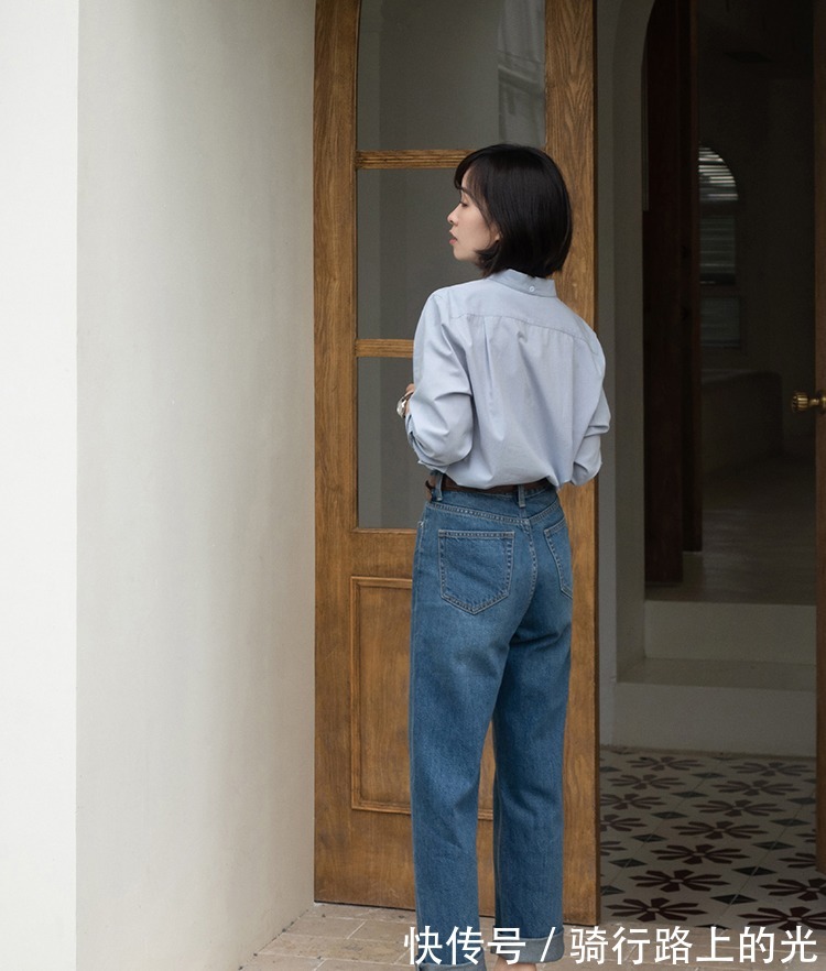 穿搭 秋季“高跟鞋”穿搭指南,配风衣和牛仔裤高级优雅,减龄提气质