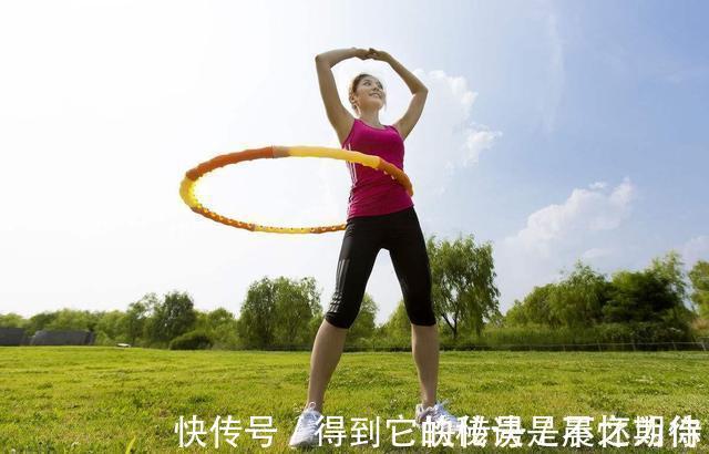 健身房|一组“辣妈”的街拍照火了，完美身材，坚持这1运动或许你也行