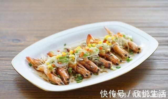 虾，直接用水煮就错了，学会这一招，保准虾肉鲜嫩