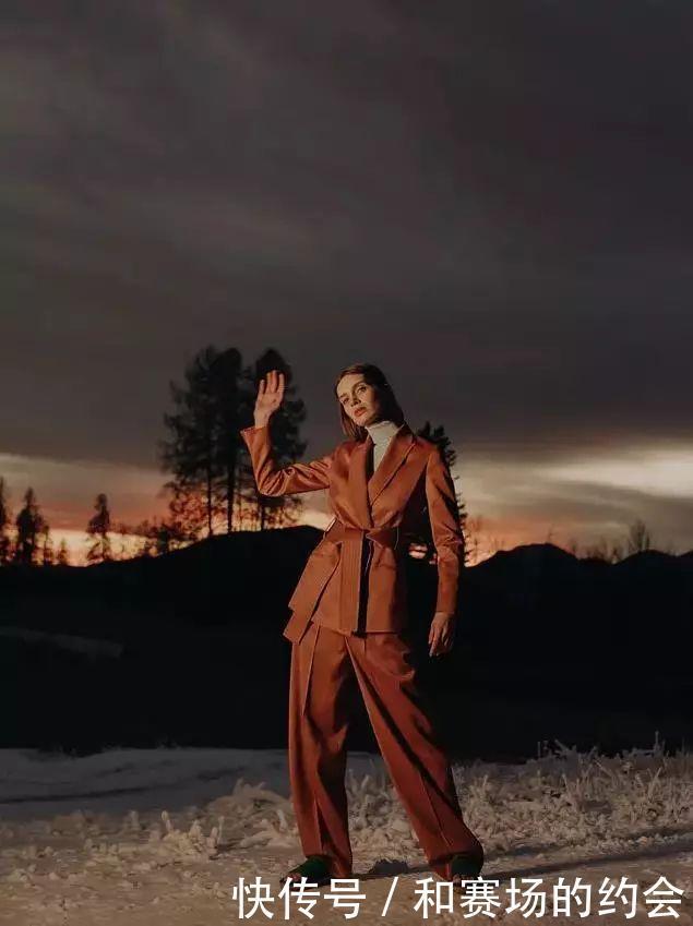 件灰色系|2020年秋冬,“大地色”火了,高级百搭又显气质