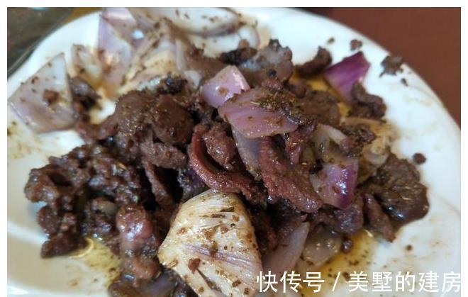 羊肉串|2个月没吃烧烤了,今天花了330元,吃了这些看看划算吗?