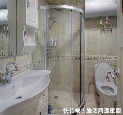 卫生间|卫生间不要装挡水条了,头次见有钱人这样设计,懊悔没早些察觉!