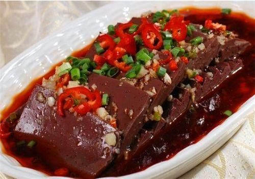 食物|女性到了中年常吃3种食物，排毒养颜，延缓衰老，好吃又健康