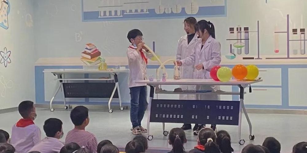 固始县实验艺术小学科技馆研学之旅