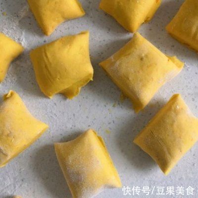 #我心中的冬日限定#健康美食南瓜馒头