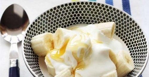 女性想年輕，建議吃的食物，滋補身體，預防缺鐵性貧血，面色紅潤