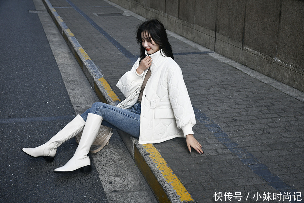 靓女街拍时尚大片 魅力十足