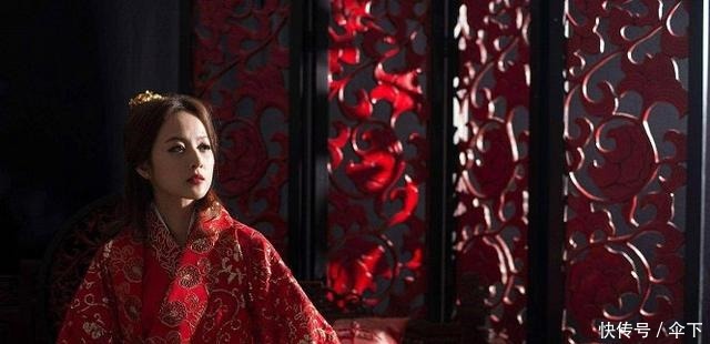 清朝富商遗孀出一对联,谁对上就嫁给谁,可惜无人能对上!