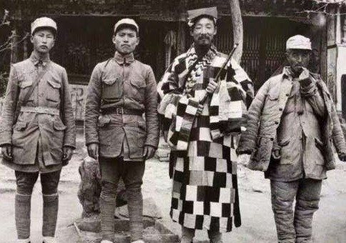 时期|抗日时期,日军为何如此恨道士?你看英雄们对日军都做了些什么