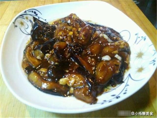 开胃|特别好吃的红烧茄子,炎热夏季开胃必备,味道好还健康