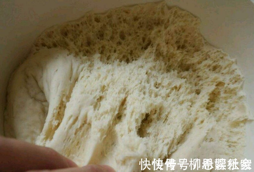 北方人|蒸馒头,不能直接上锅蒸,牢记这3点,馒头蓬松不塌陷,有嚼劲