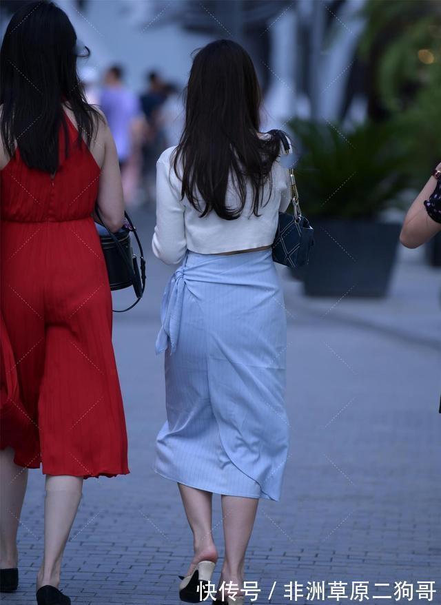 连衣裙 时髦单品连衣裙,凸显脖颈那迷人的小锁骨,可甜可咸