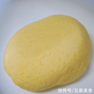  想健康又想美味，吃土豆形状的豆包就对啦