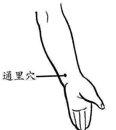 痛风|70-79岁是“长寿关键期”,要健康更长寿,做到:3防,4勤