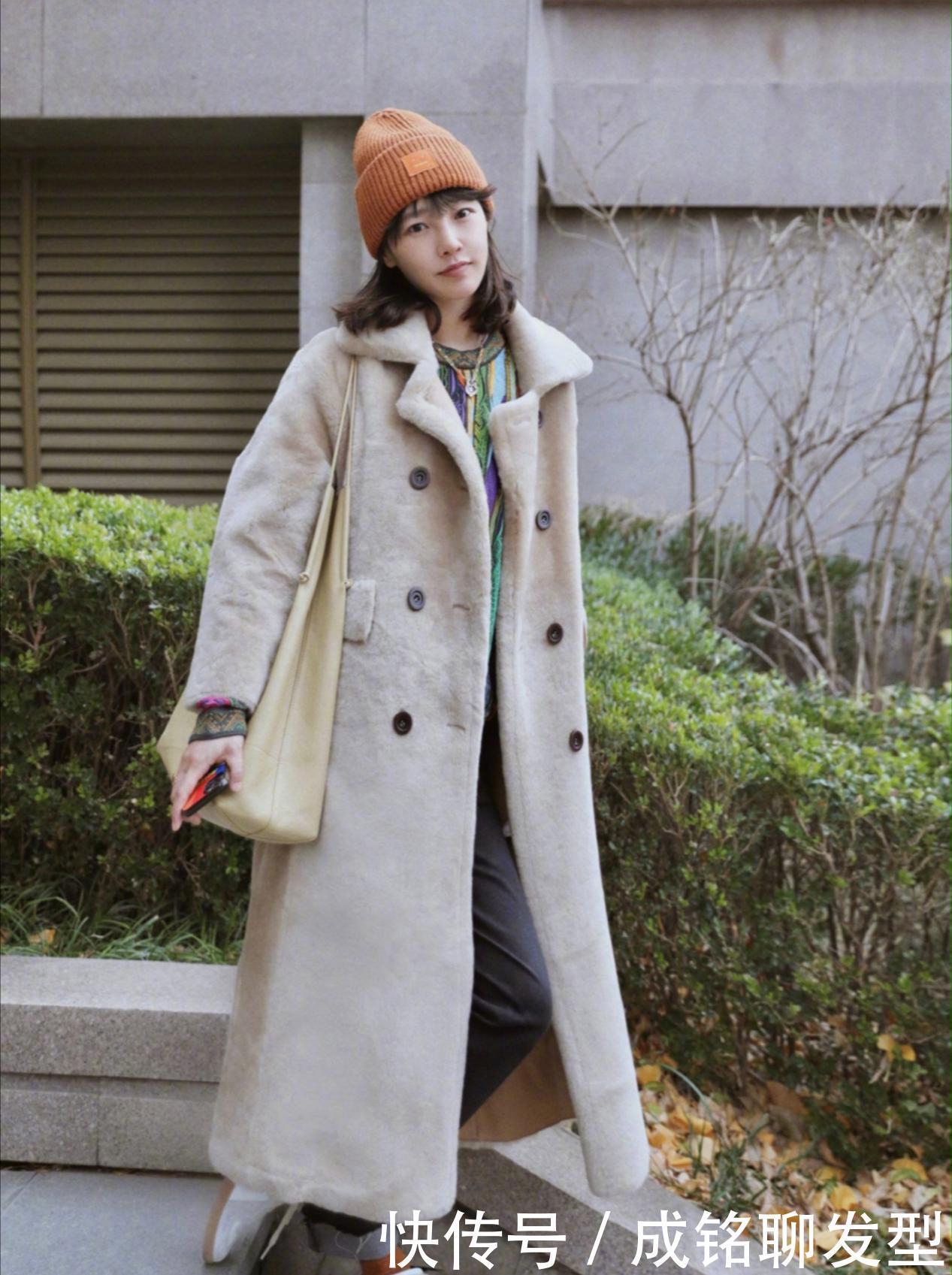 呢大衣|冬天别只穿毛呢大衣,摇粒绒外套来一件,保暖时尚令人上头