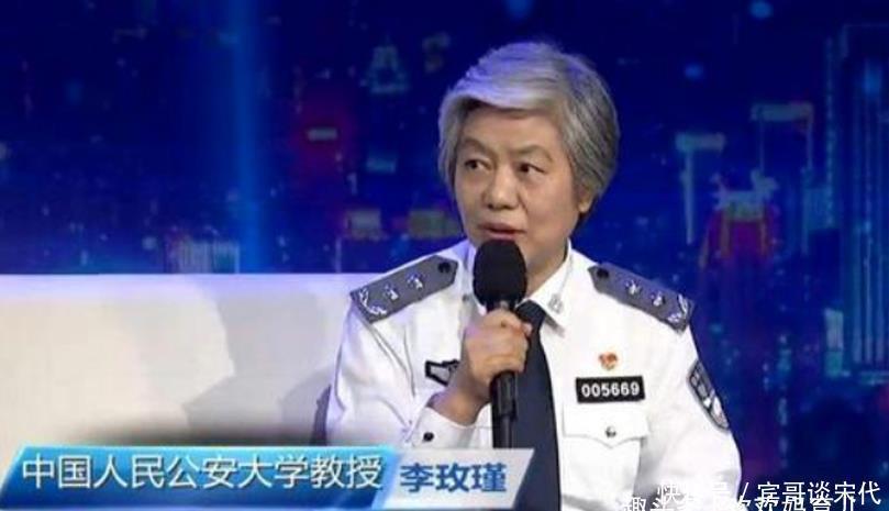 行为|李玫瑾教授:孩子有这4种行为,家长该打就得打,长大后很难改正