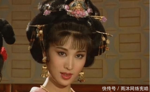 敌人|她是最没骨气的梁山女神，不仅给敌人暖床，还为敌人征战而死