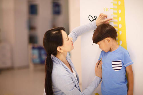 长身高|当孩子出现这3个信号,说明长身高进入倒计时,早发现早“冲刺”