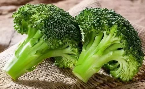 西兰花|人到中年想长寿，要学会吃3种食物，美容养颜、去除皱纹！