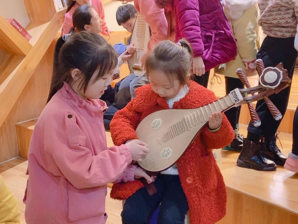 小小|五载绘锦图 共筑香山梦—香山小学五周年校庆系列之“小小音乐家”体验活动