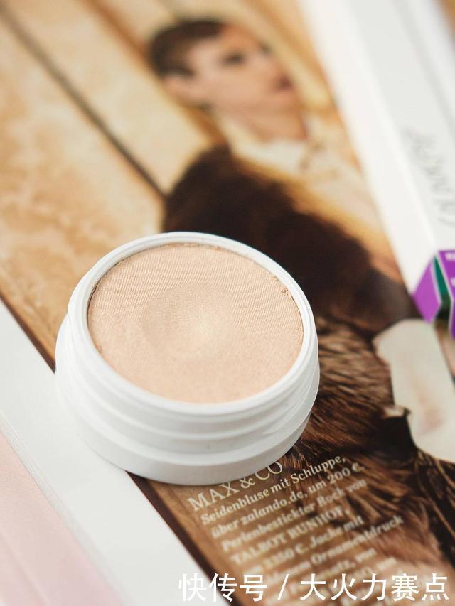 打造仙气必收的造光神器!高光用的好,不做医美也能拥有水光肌