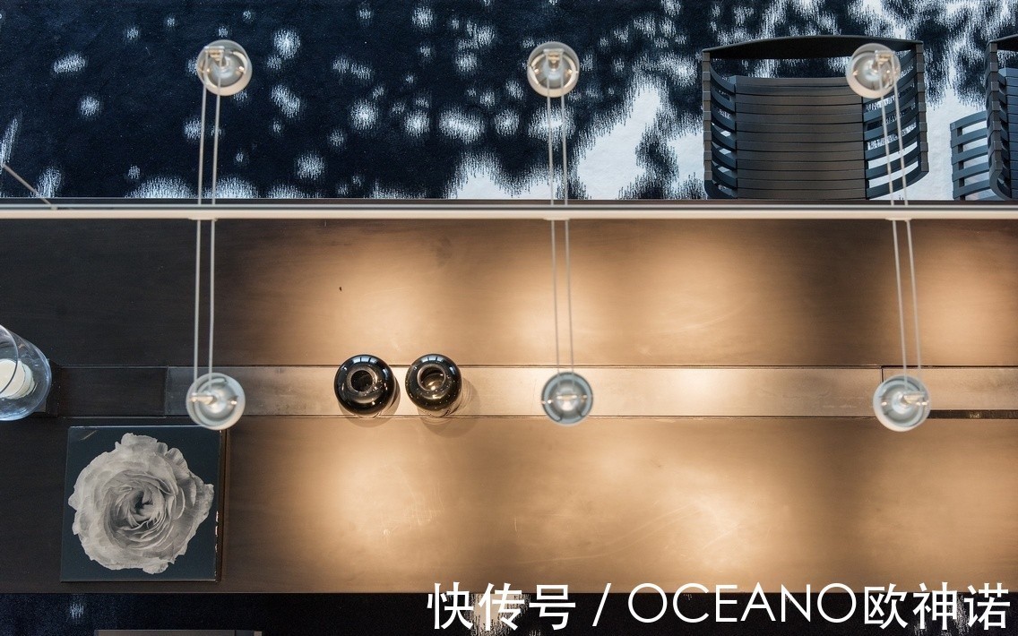 住宅|604㎡的极简工业风，诠释至简至美的生活