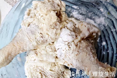 在家炸鸡腿，怎样做出快餐店的味道？学会1招，外酥里嫩肉汁还多