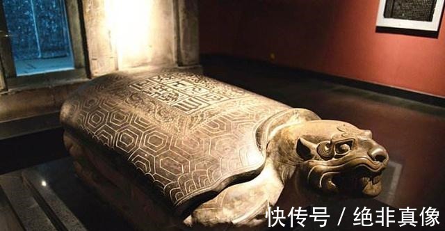 宝贝&唐朝的李寿默默无名,他因陵墓中的三件宝贝,却意外地成了网红!