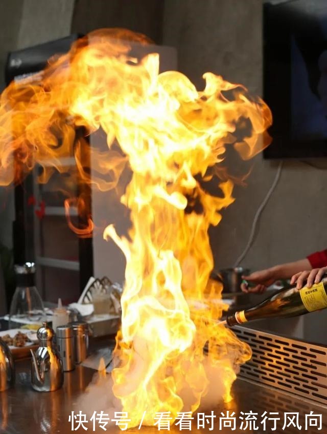 景美!人靓!饭菜、咖啡香!大连6家好店让你相见恨晚!