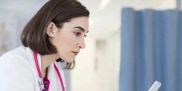 近视|坚持跑步的好处有哪些？科学跑步，要注意什么？现在就逐个分析