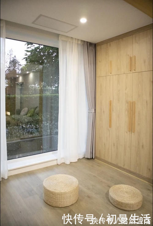 收纳|没有玄关也不愁，学学他家房门两侧装满柜子，比独立玄关还能装！