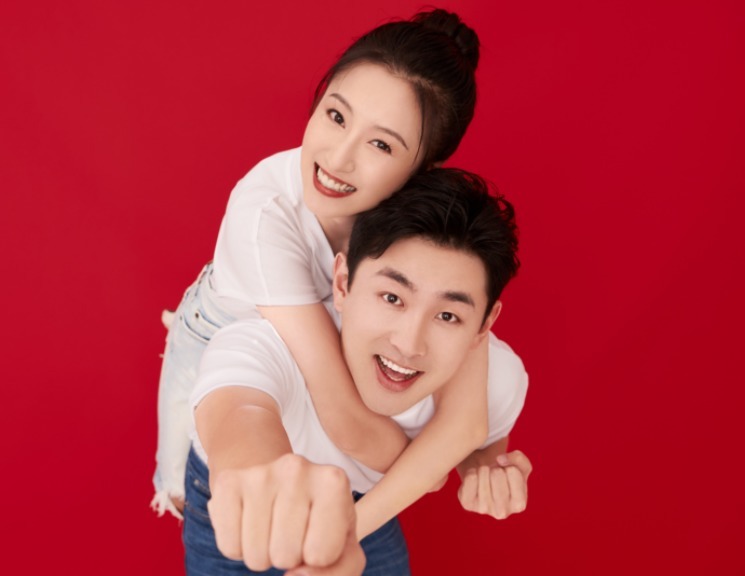艾佳妮|追了7年《跑男》，没等到鹿晗结婚，却等来了另一位成员的官宣
