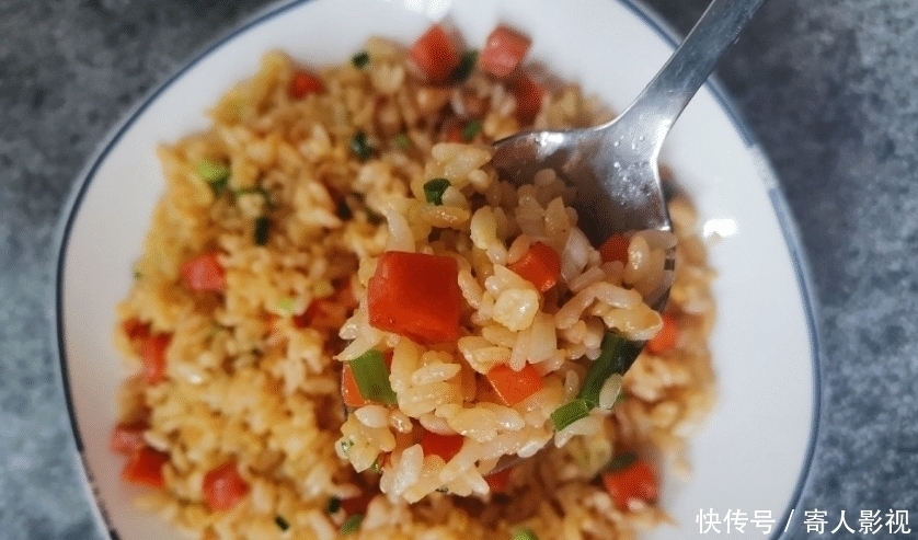 食物|减肥中,3种“易胖午餐”,千万别吃了,否则一天的努力白费!