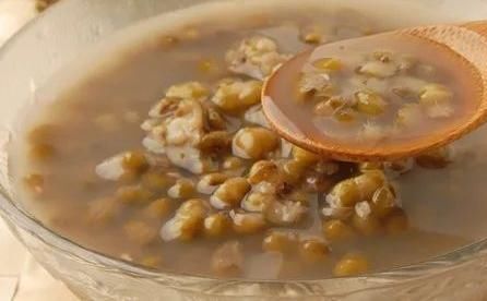 黑豆|“三伏第一汤”竟不是绿豆汤，而是它！天越热越要喝……