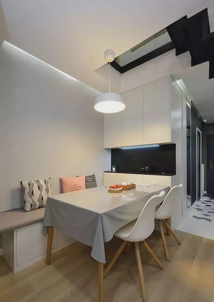 次卧|夫妻买下48㎡带阁楼二手房，装出3室1厅+书房，5口之家太幸福了