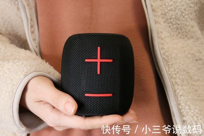 接口|Sanag M11蓝牙音响:迷你便携,释放音乐激情