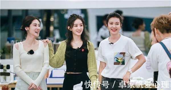 丁真|《中餐厅5》桂林站开门营业 赵丽颖与合伙人暖心互动获关注