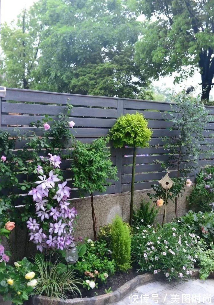 防腐木|为了这个45㎡小院子,坚持买了一楼,打造成花园后比别墅还好看