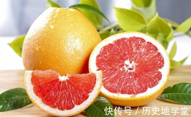 柚子|每天坚持喝柠檬水,真的会变白吗?医生:真正美白的或是这4物