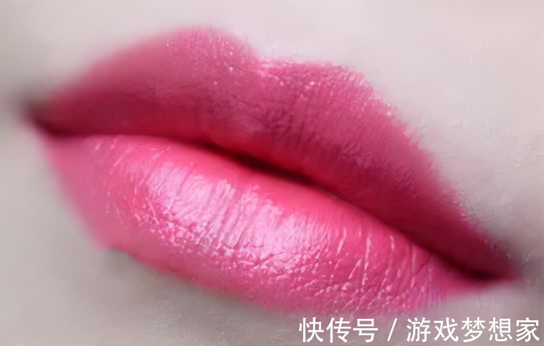 黄一白 适合黄皮的口红有哪些?超显白的口红推荐:让你拥有好气色