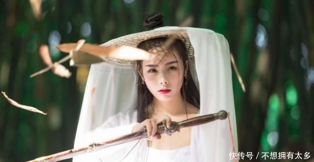 银鞍|李白一首很燃的诗,风靡了一千多年,每一句都让人热血沸腾