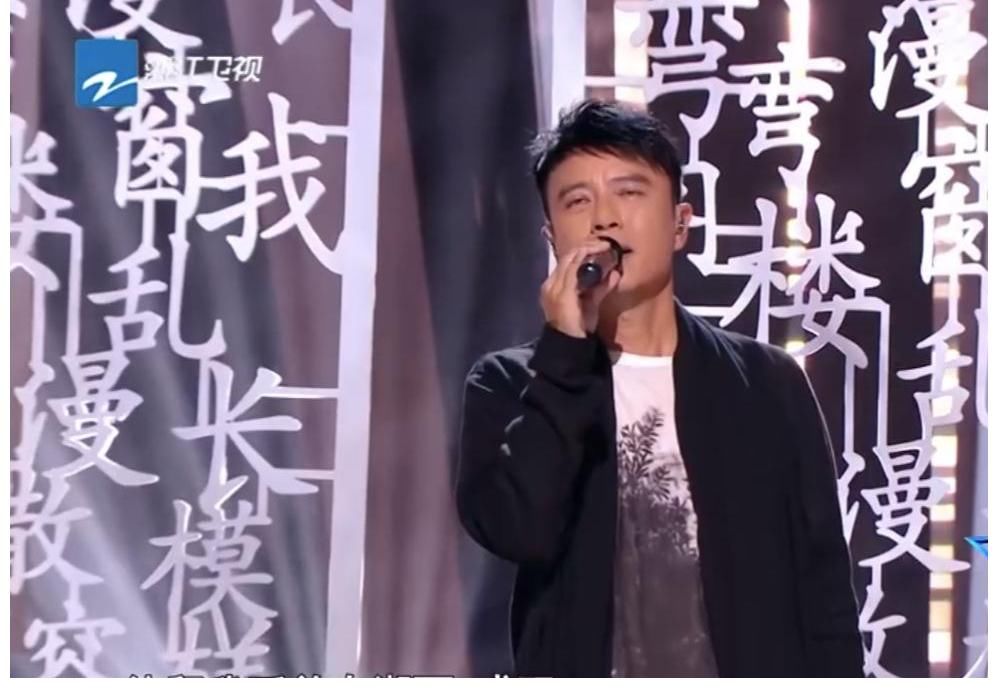 譚詠麟|李克勤好聲音首秀，語言交流果然還是問題，喜獲8轉選手也未必穩