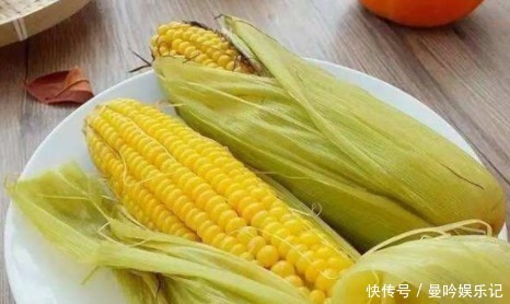  下锅|水煮玉米可别急着下锅掌握这“3个”技巧，玉米香甜又可口