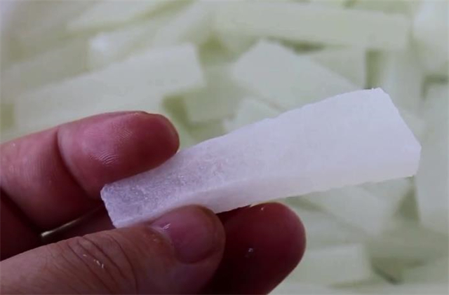 想吃冬瓜糖不用出去买，手把手教你在家做，看一遍就学会