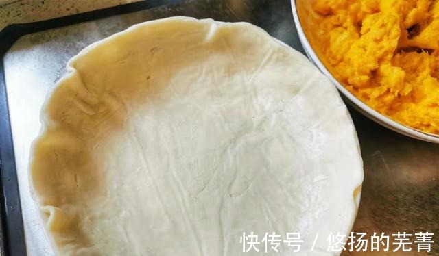 寒冷的冬天最馋这红薯流心派,香甜美味有营养,做法简单适合小白!