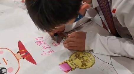 孙颖莎|全红婵签名风格变了!从一笔一画到书法模样,更有范儿了,超好看