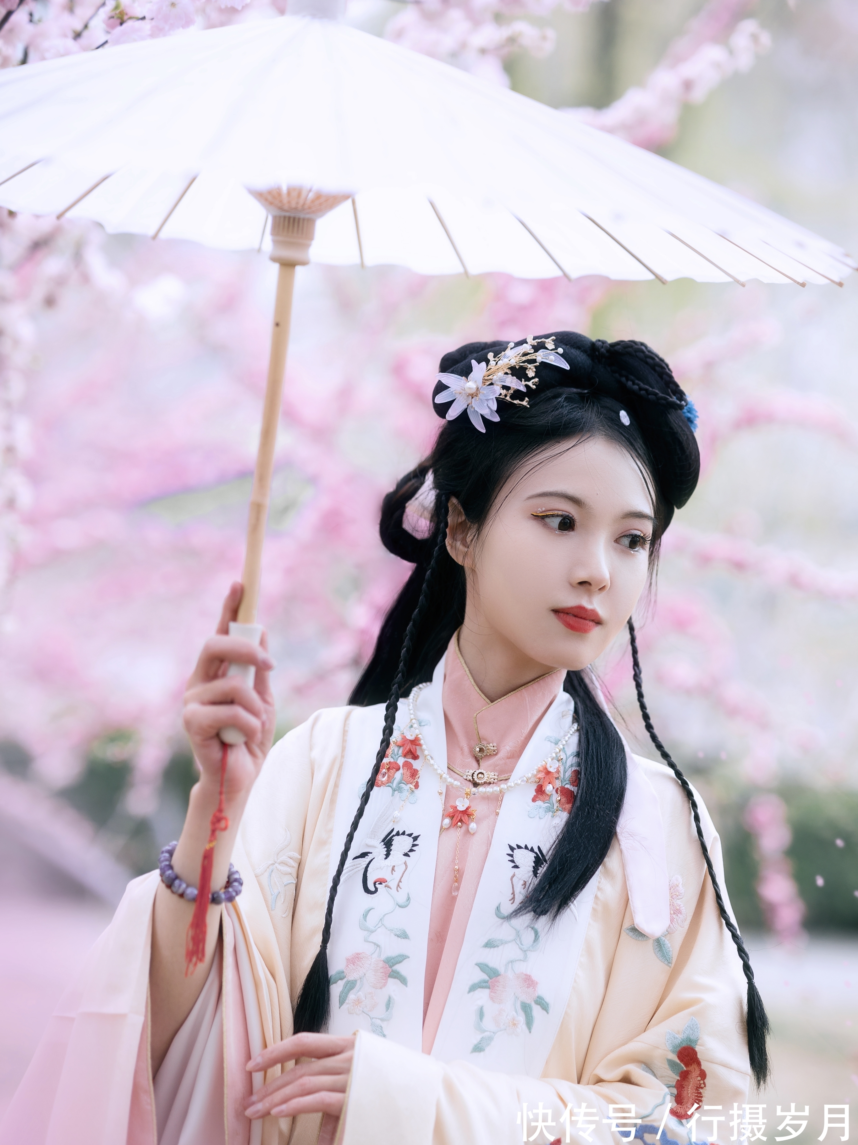 天涯!江南如梦,花似锦