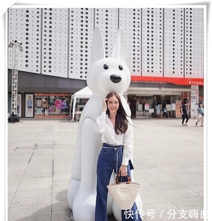 阔腿裤+衬衫=中年女性气质穿搭，开春正流行