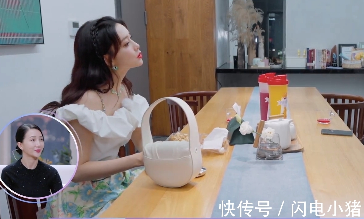 创造营|孟子义遇上耿直相亲对象,气氛看似冷清,实则两人是“推拉”高手