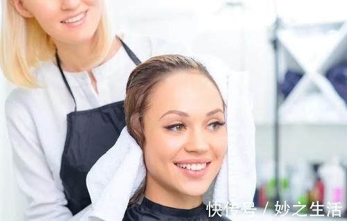 护发素|头发不能天天洗？自然干还是吹干好？关于洗头的灵魂拷问